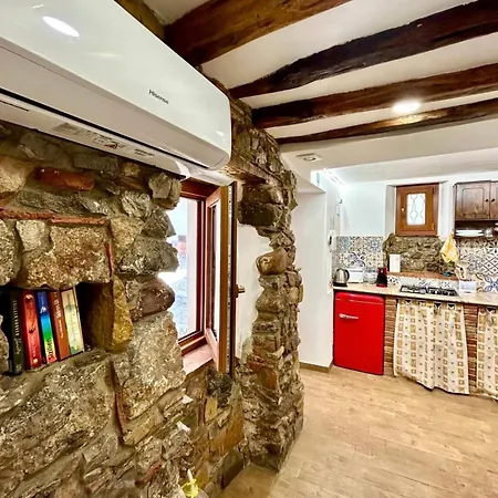 Stonehouse شقة تْشيفالو