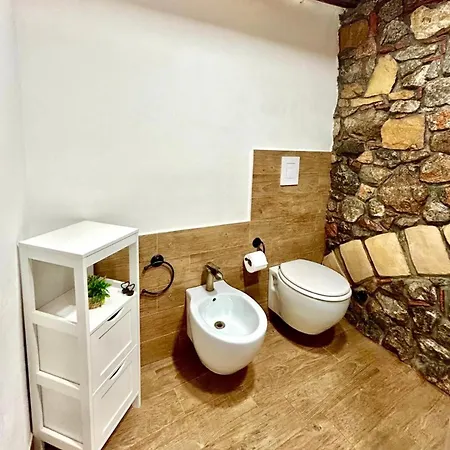 شقة Stonehouse تْشيفالو